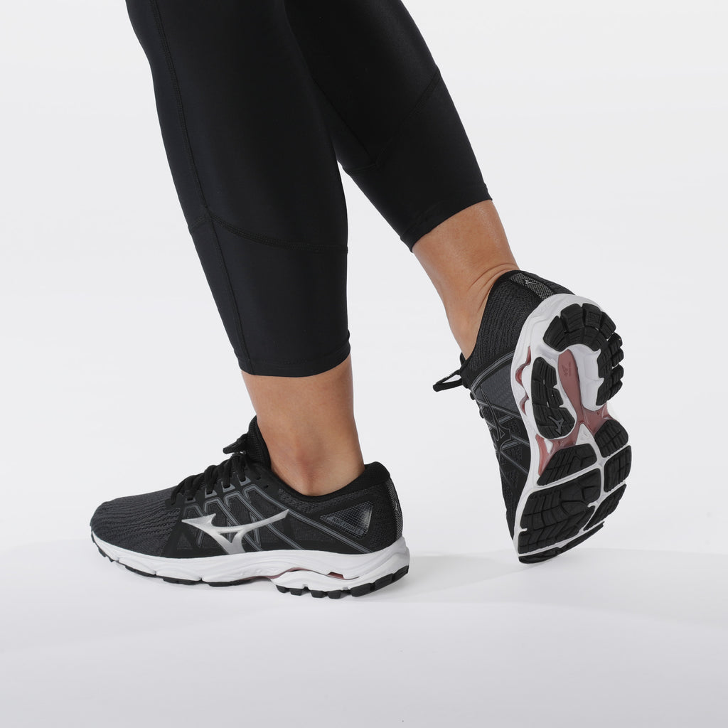 Mizuno wave equate ladies best sale