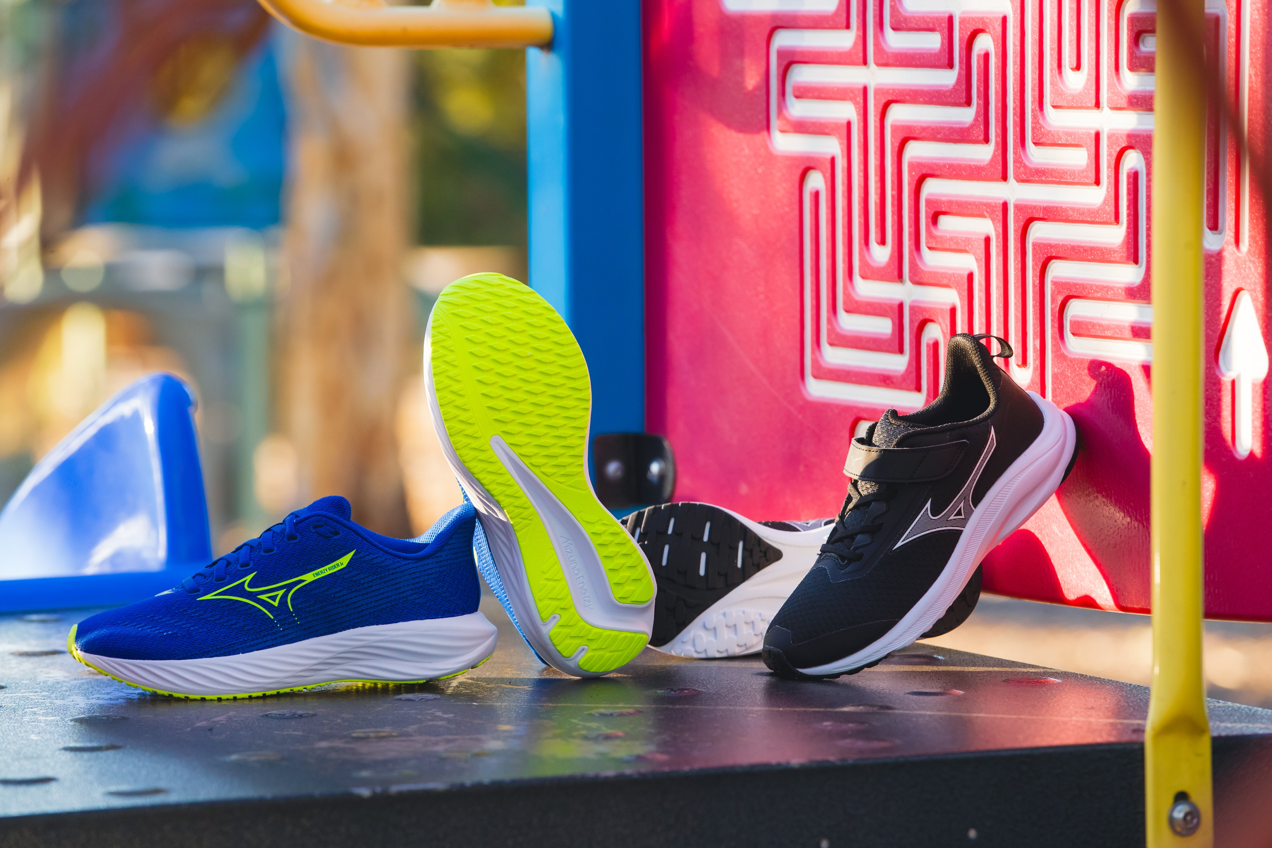 Wave Rider 24 - Redefining the Iconic Wave Rider | Mizuno