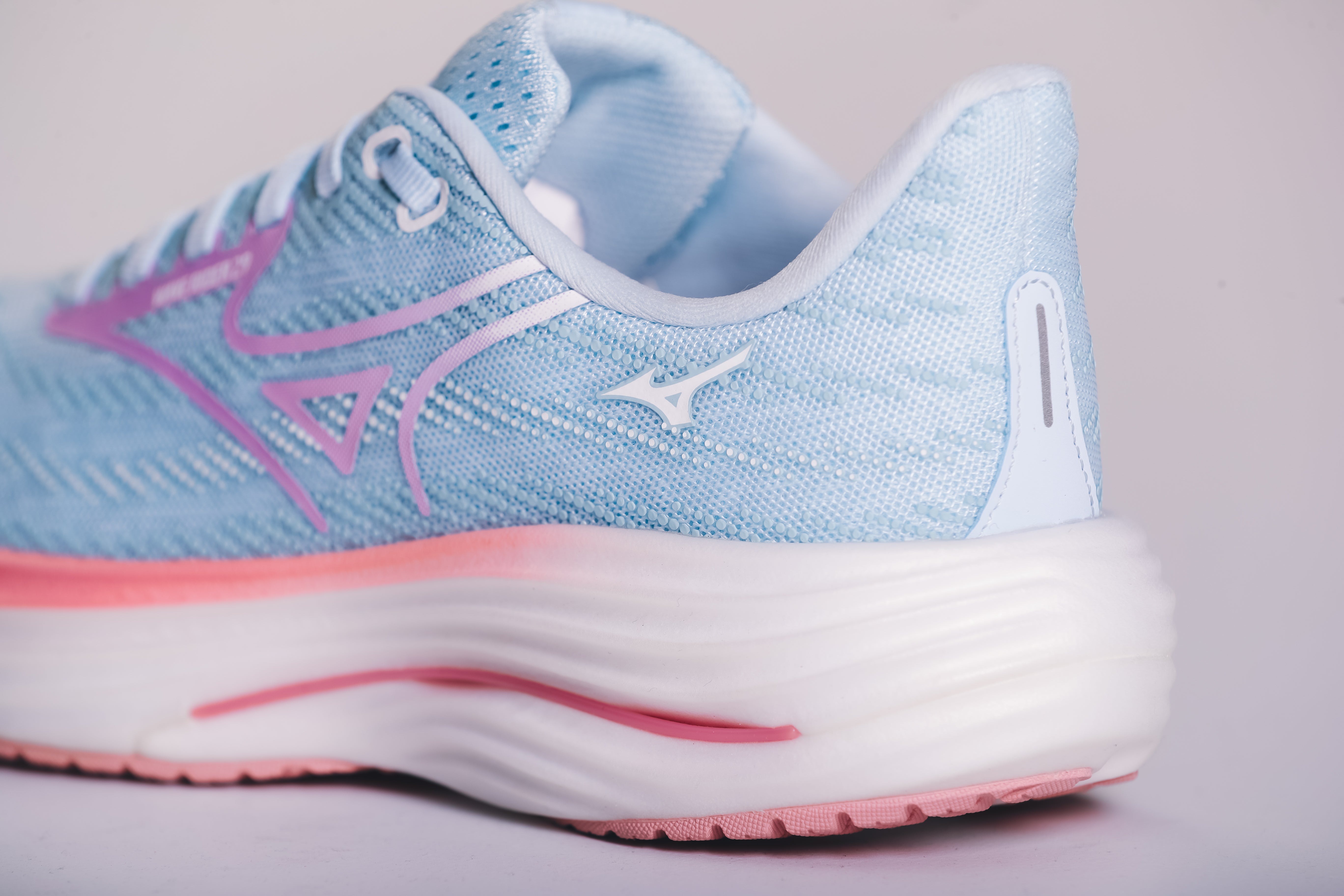 Mizuno Smooth Speed Assist ブラック/ピンク25.5 Smooth Speed Assist | Mizuno Australia
