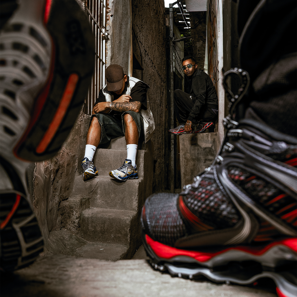Harbour Mist Red (01)