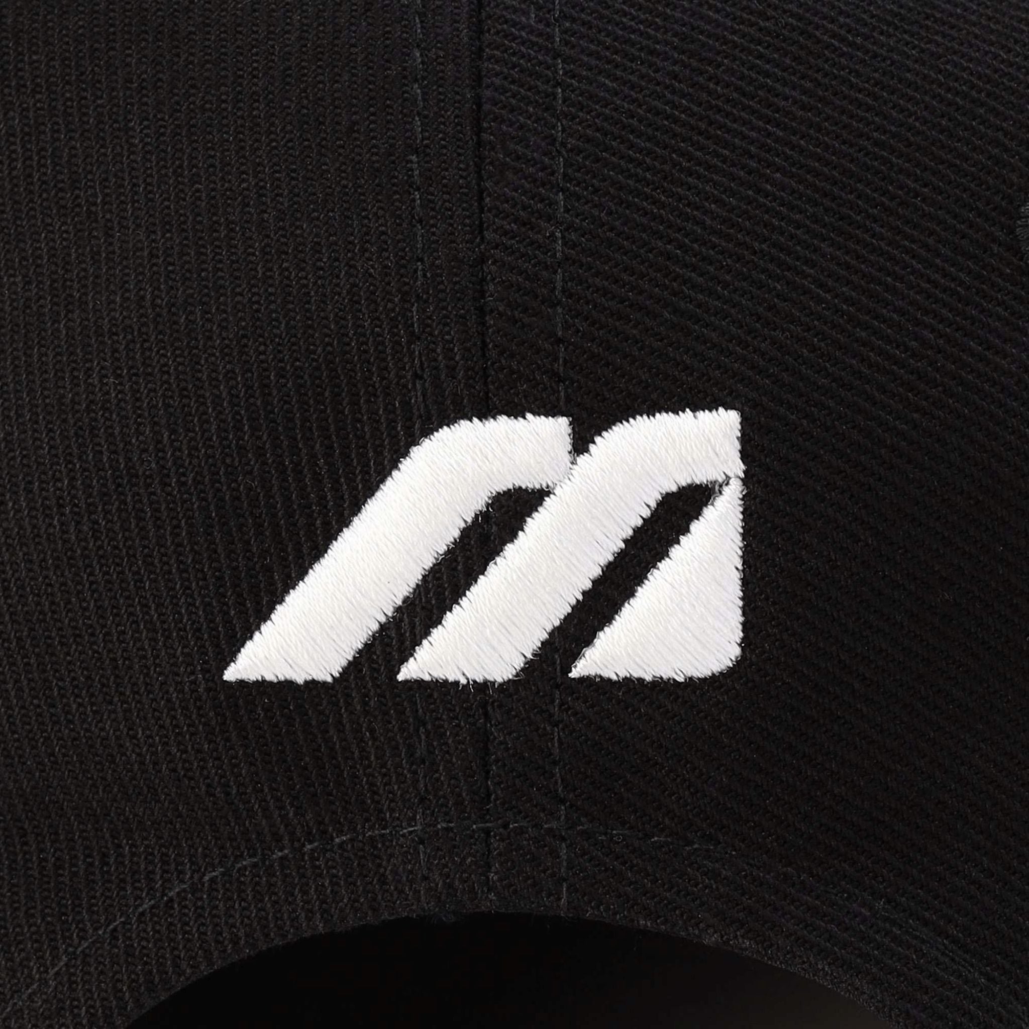 NVG x MIZUNO BOX LOGO CAP (U)