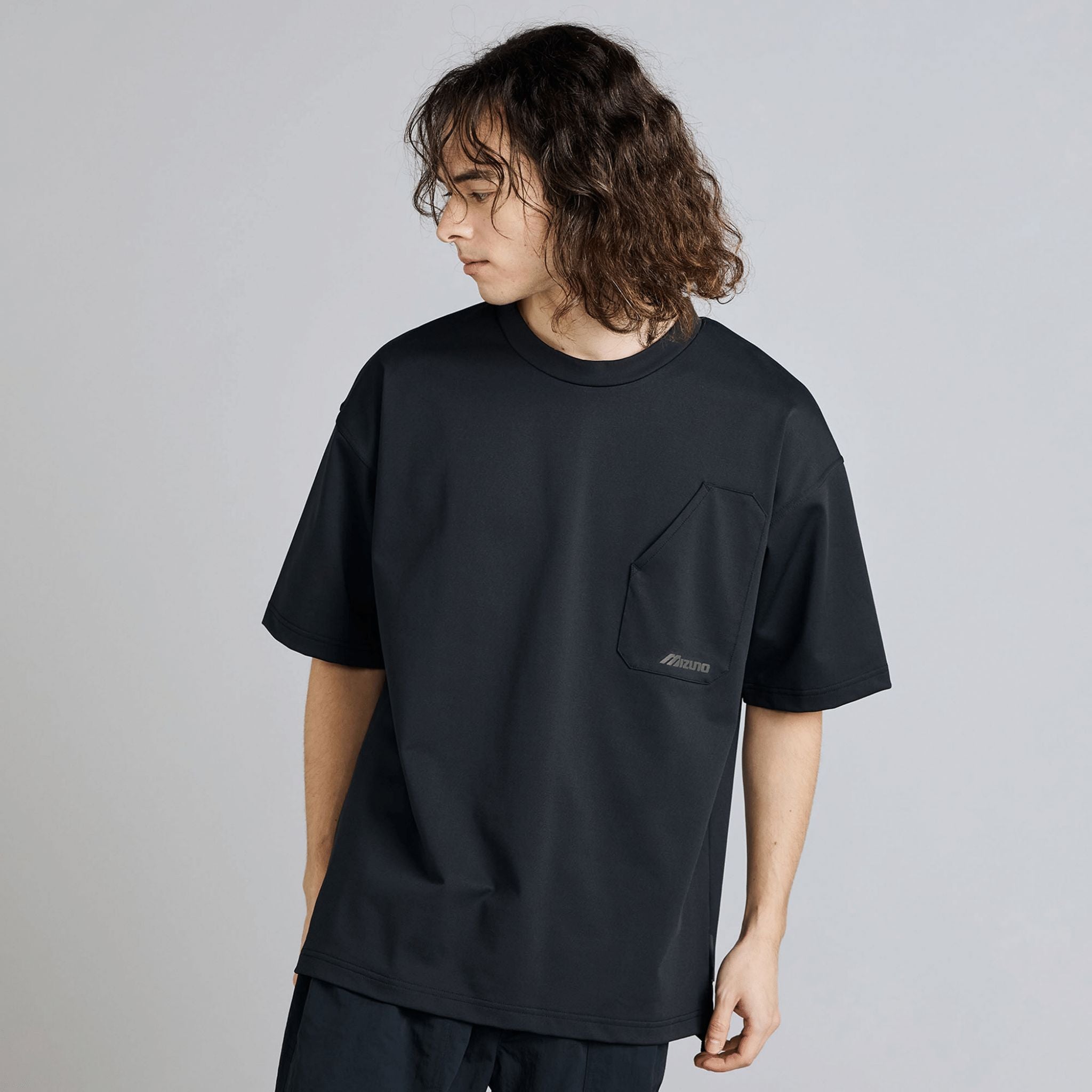 Black (09)
