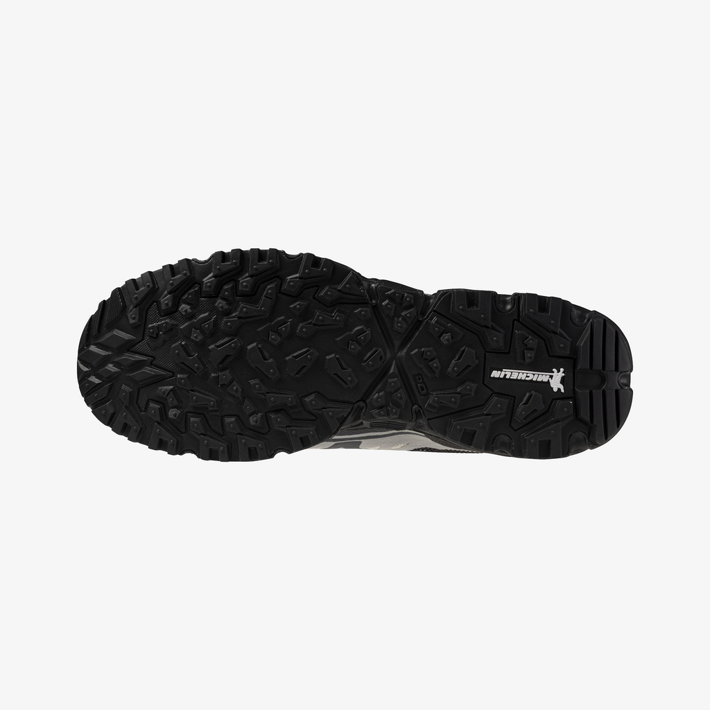 Snow White Black (05)