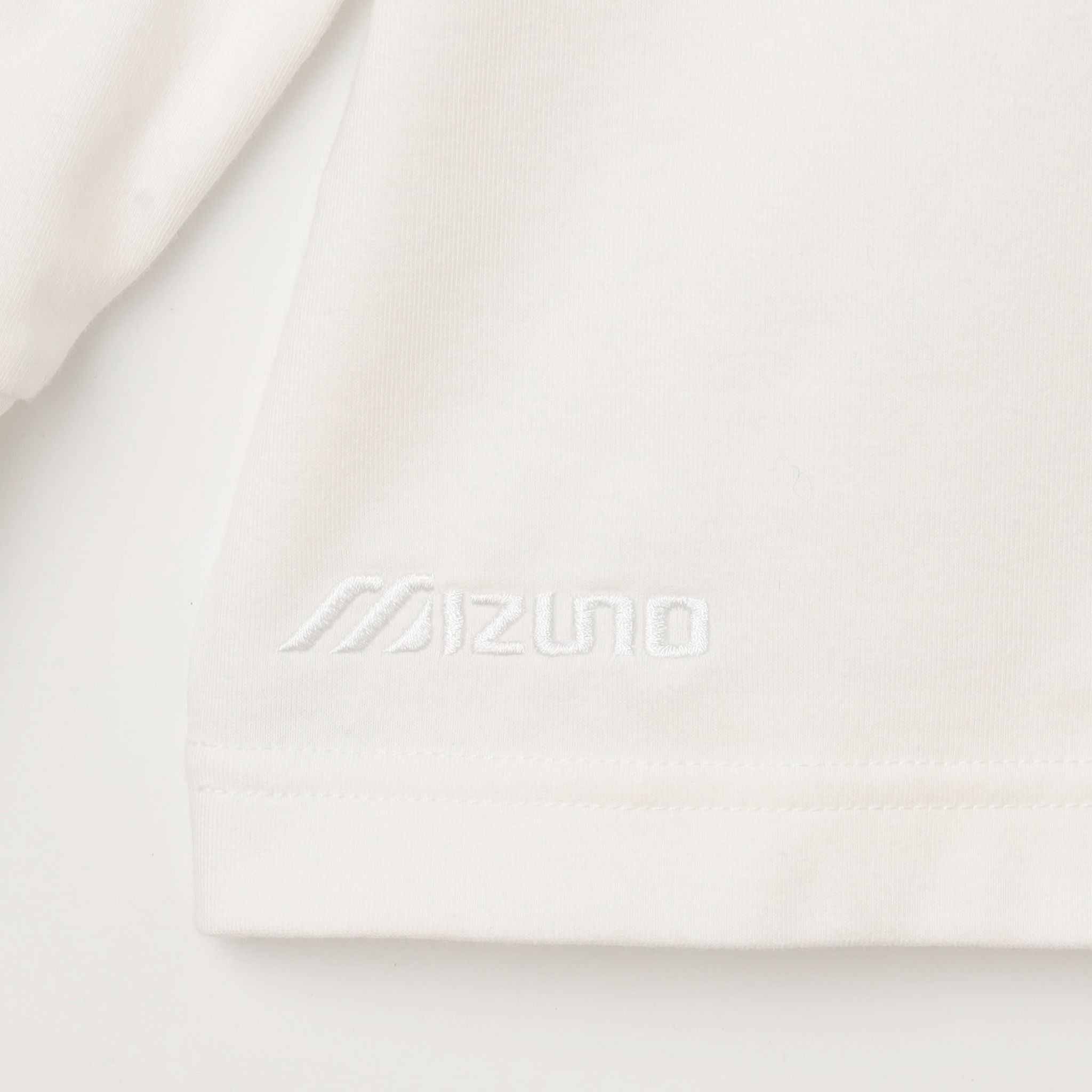 MONOGRAM LS TEE (U) - Mizuno Australia