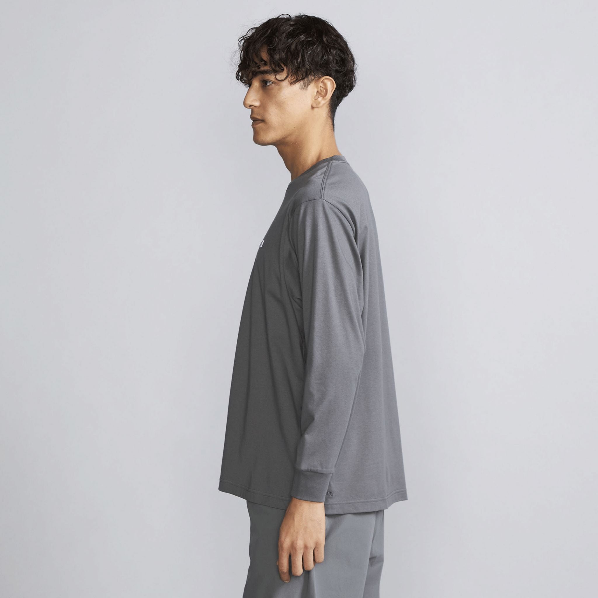 MONOGRAM LS TEE (U) - Mizuno Australia