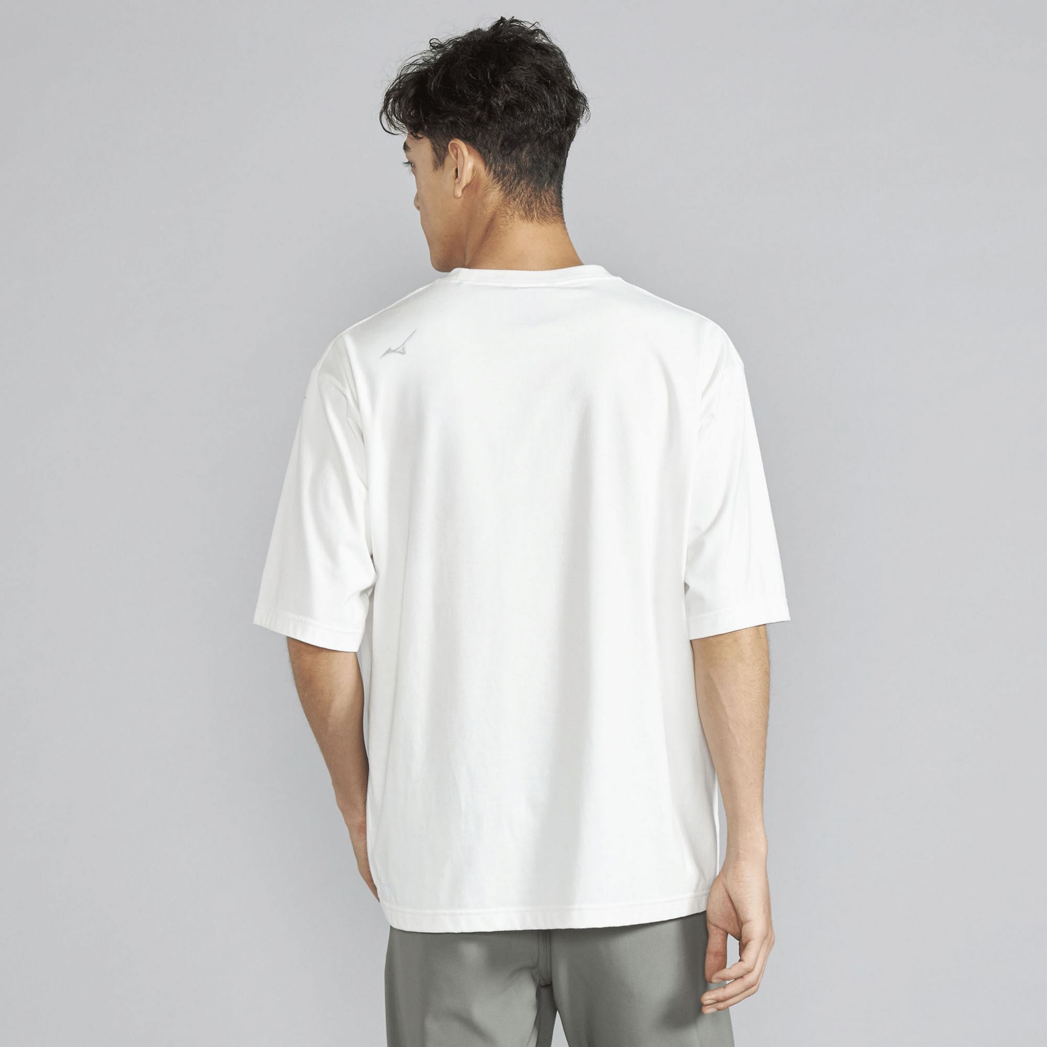 MONOGRAM OVERSIZE TEE (U) - Mizuno Australia