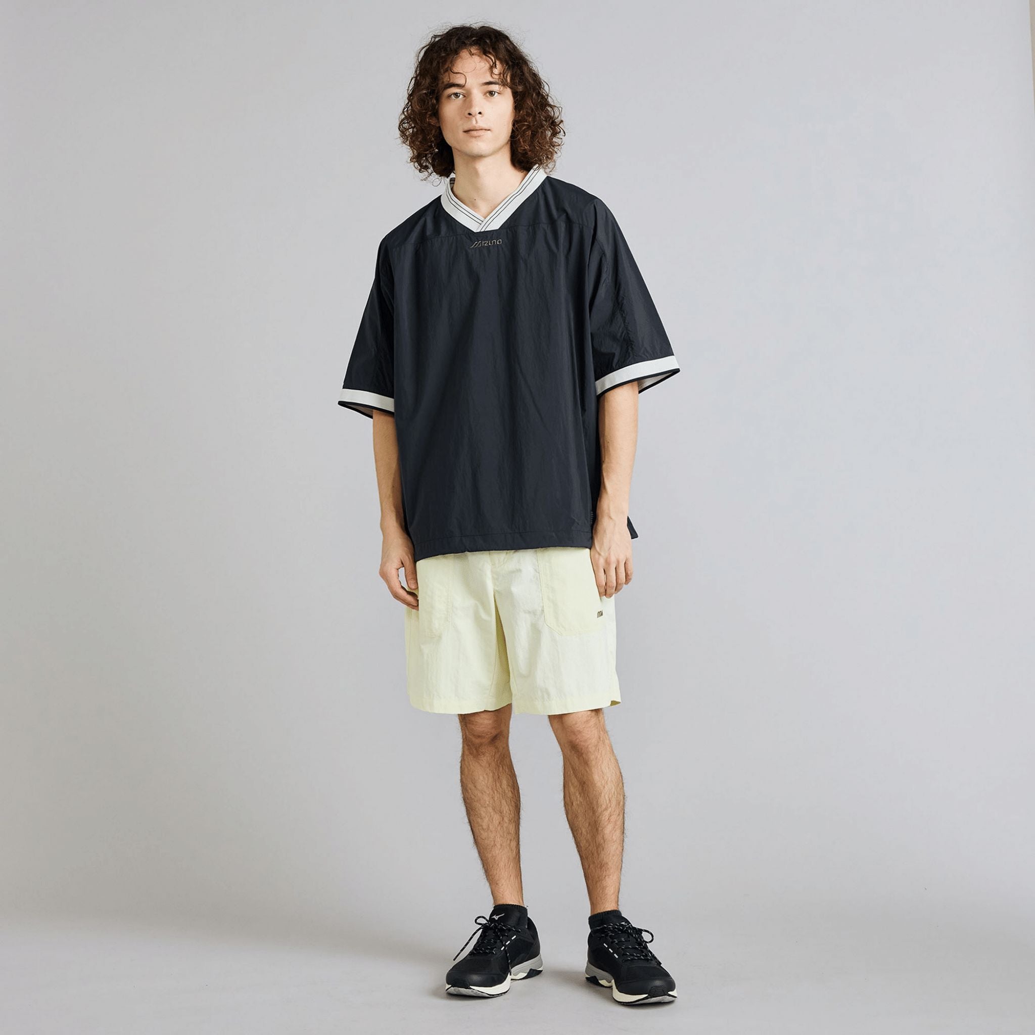 LIGHT TASLAN NYLON V - NECK T - SHIRT (U) - Mizuno Australia