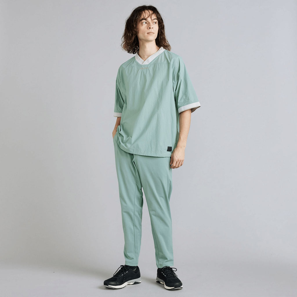 LIGHT TASLAN NYLON V - NECK T - SHIRT (U) - Mizuno Australia