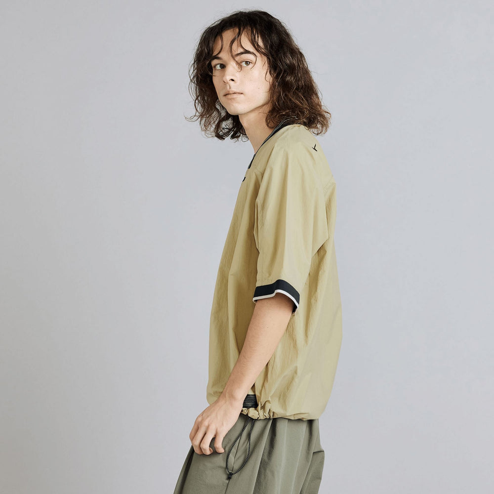 LIGHT TASLAN NYLON V - NECK T - SHIRT (U) - Mizuno Australia