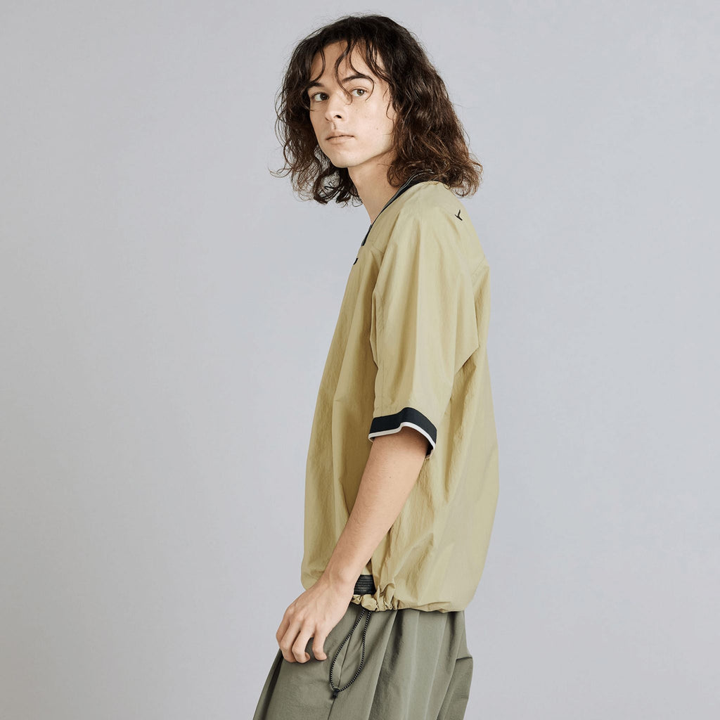 LIGHT TASLAN NYLON V - NECK T - SHIRT (U) - Mizuno Australia
