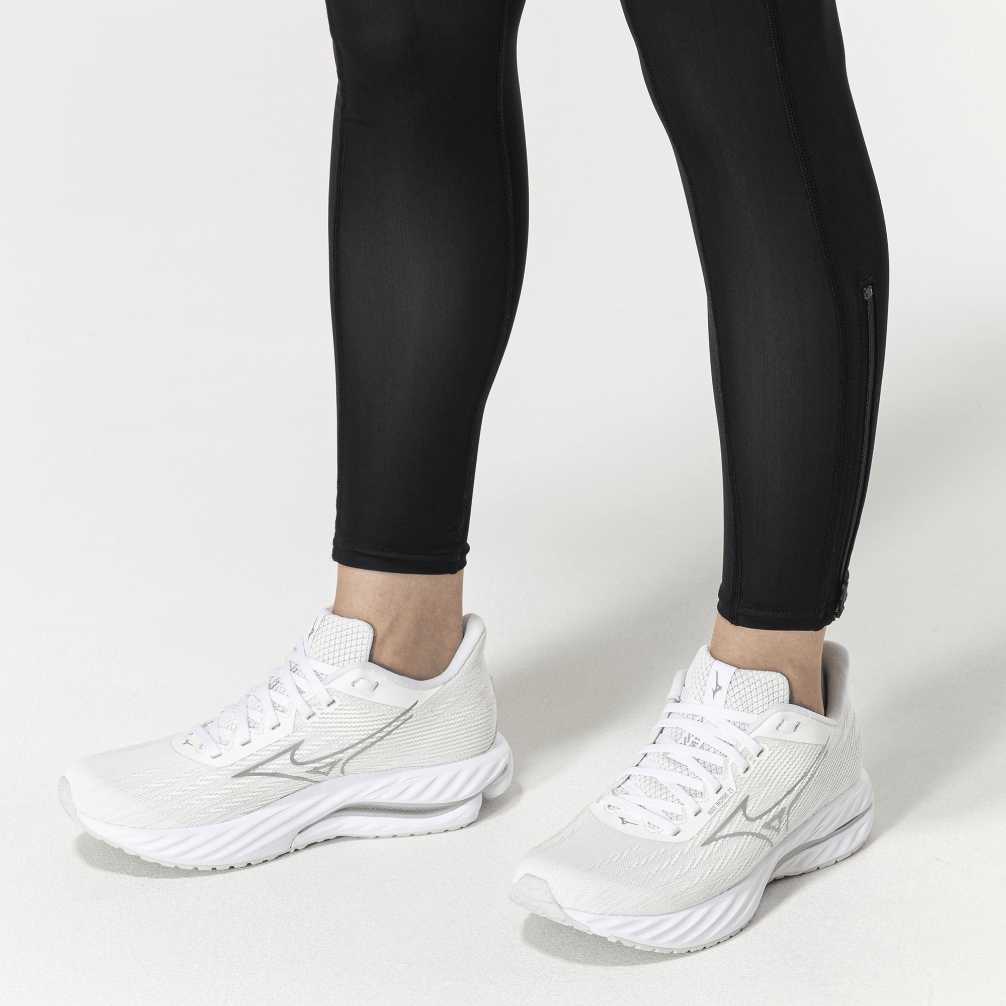 WAVE INSPIRE 21 WIDE - Mizuno Australia