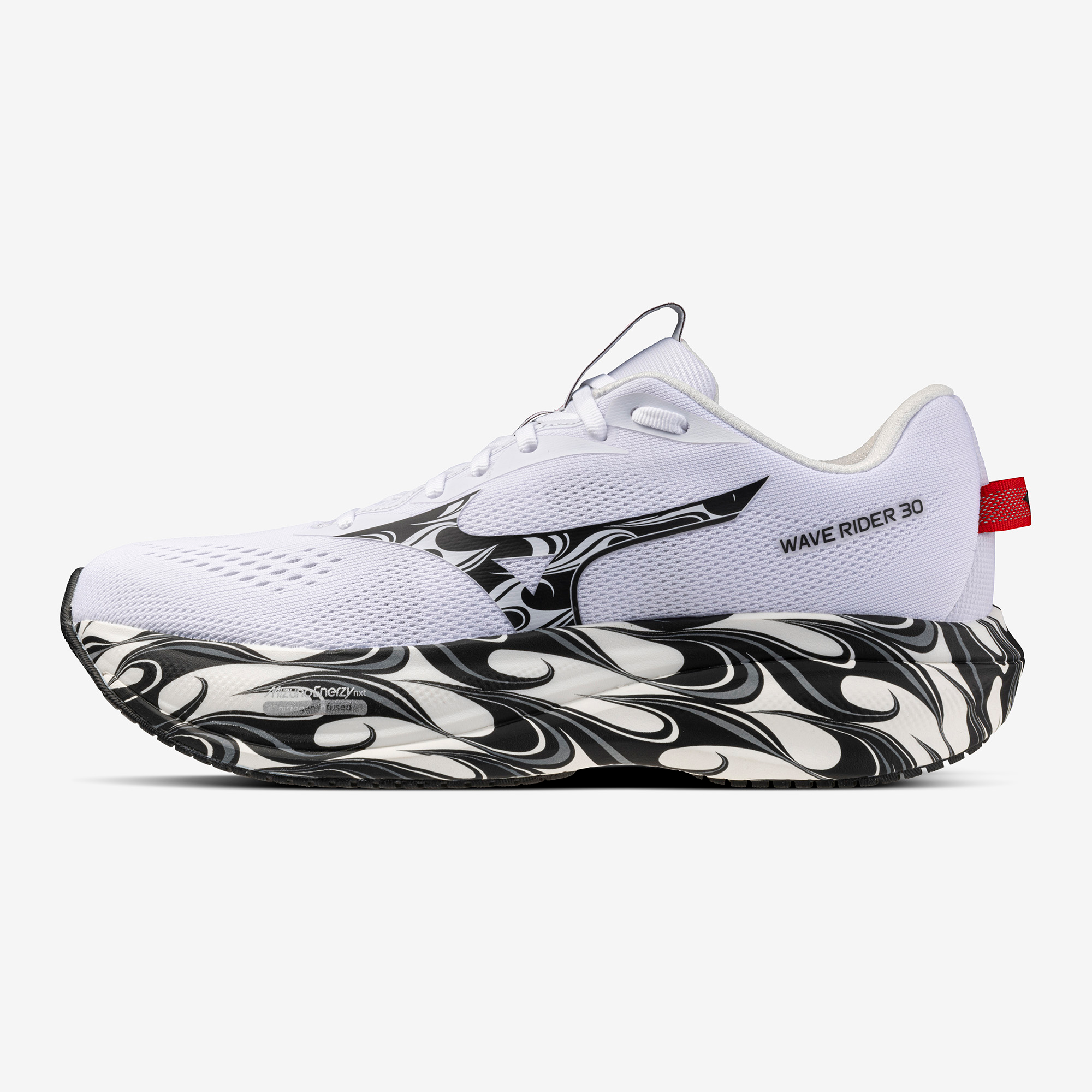 White Black Red (81)