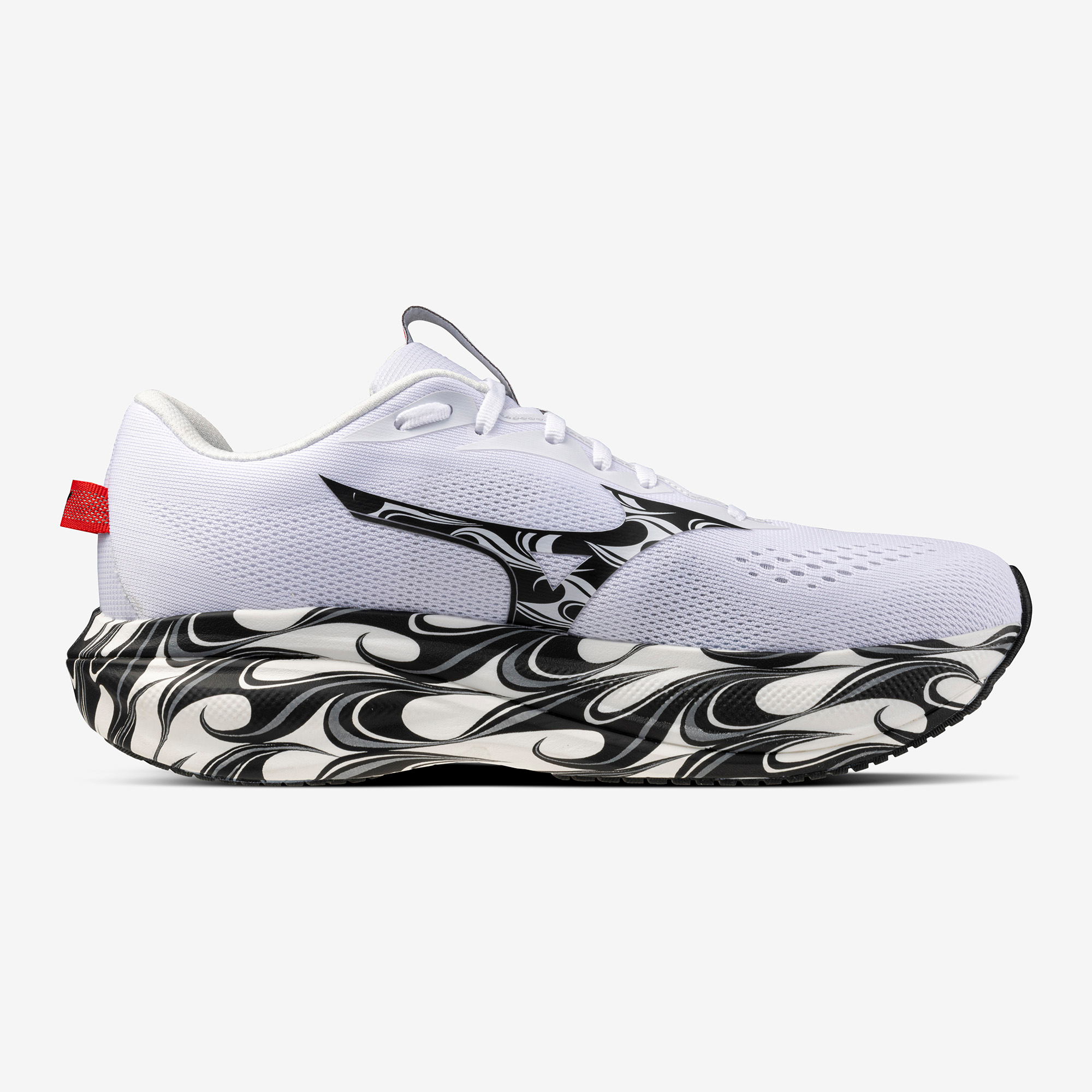 White Black Red (81)
