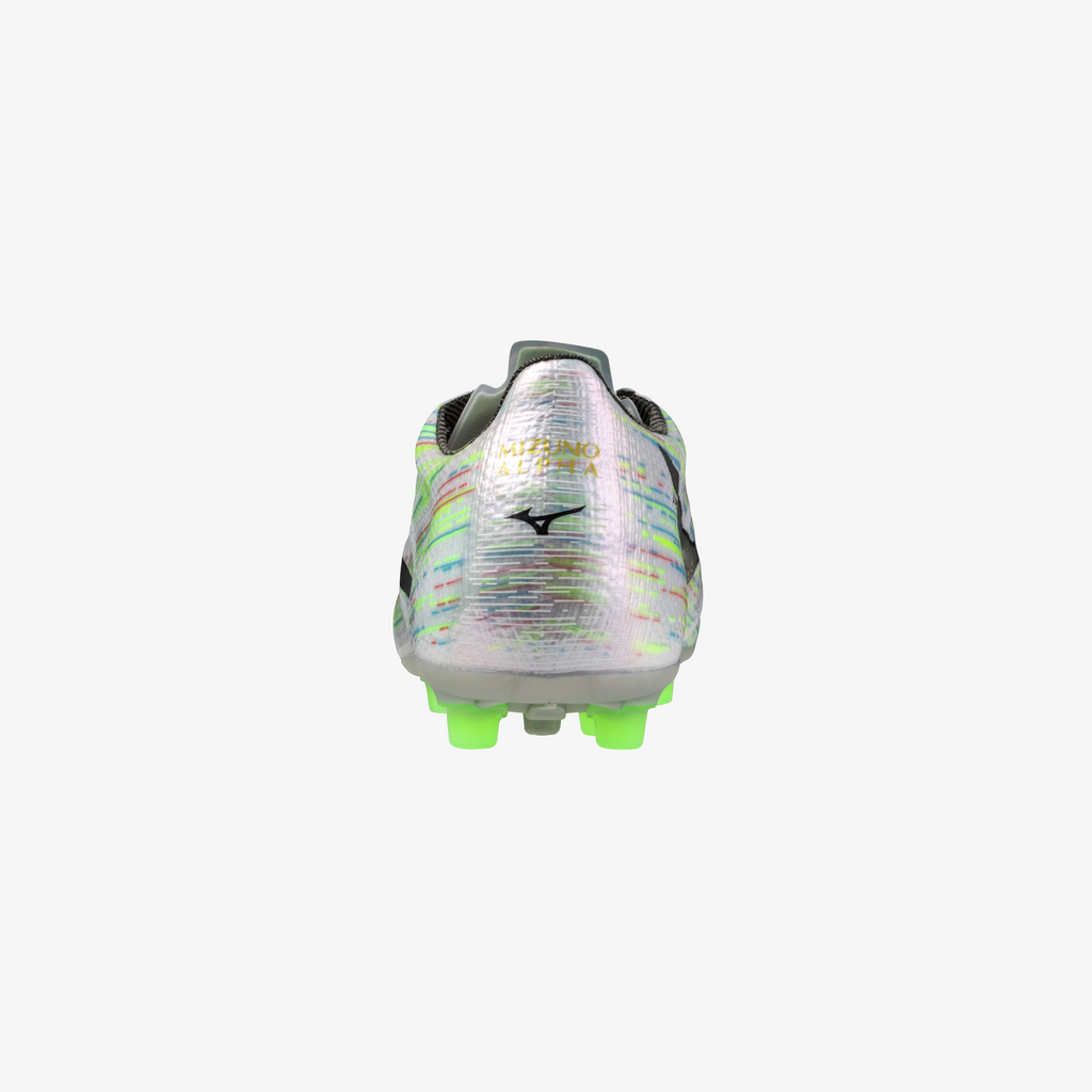 White (09)