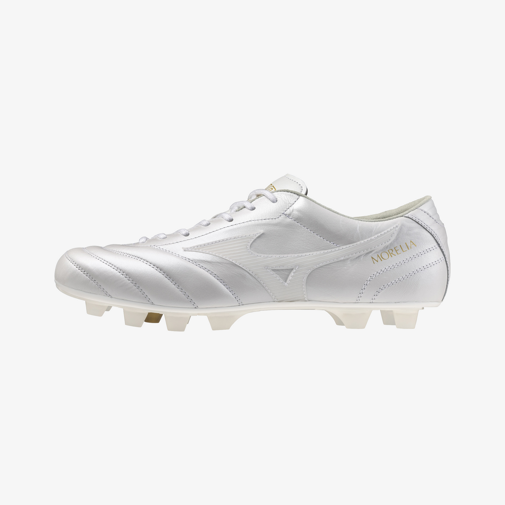 White White (99)