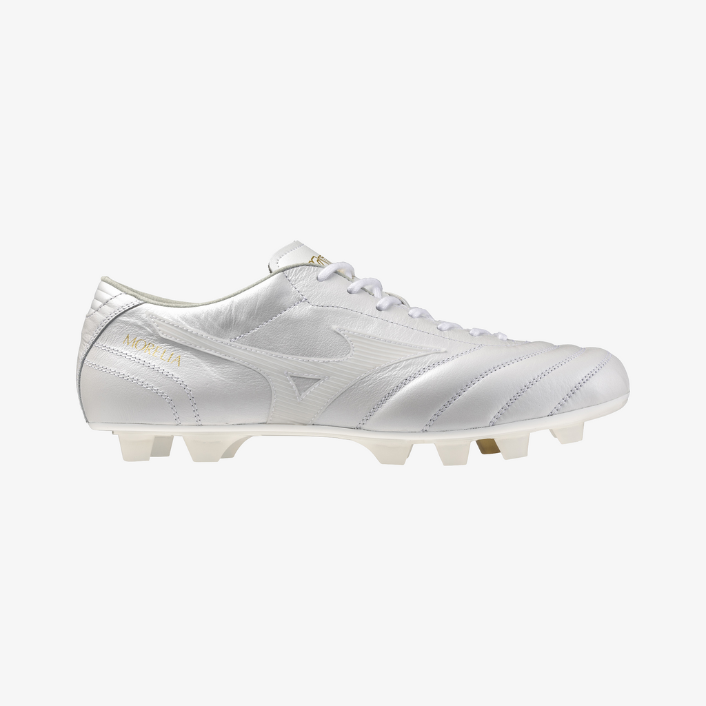 White White (99)