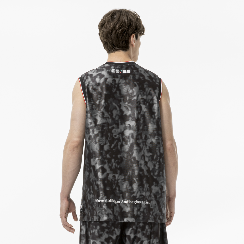 Black (09)
