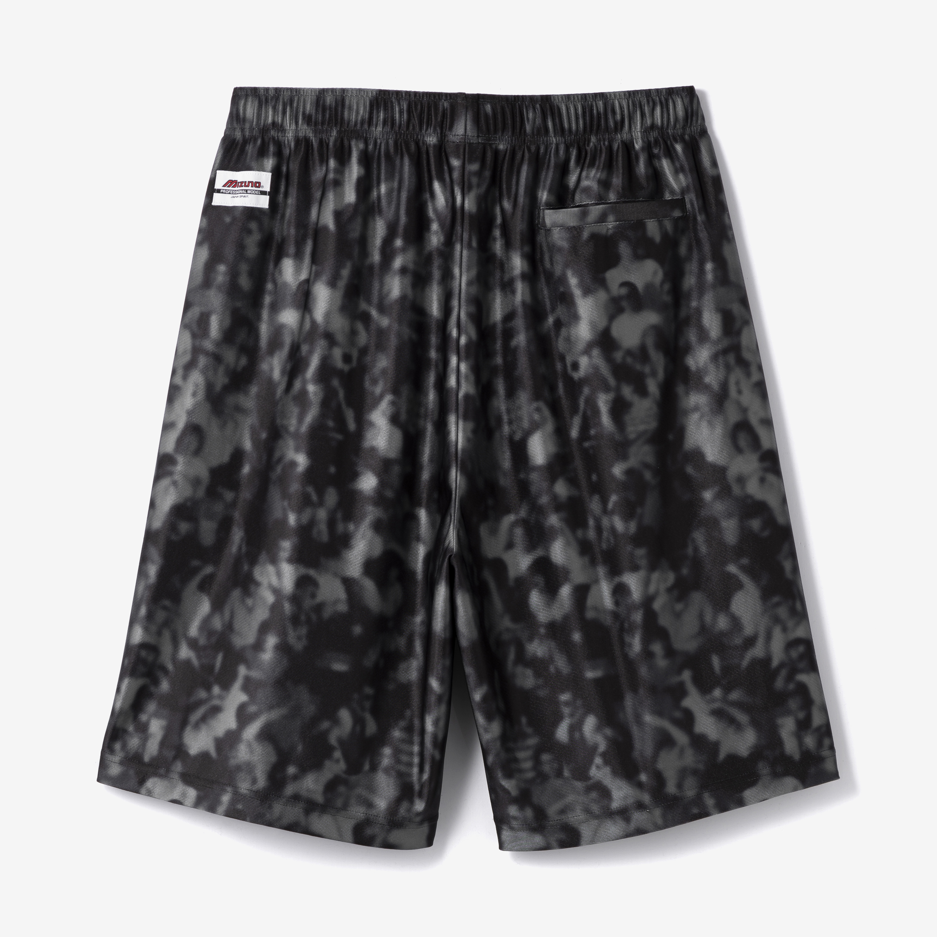 Black (09)