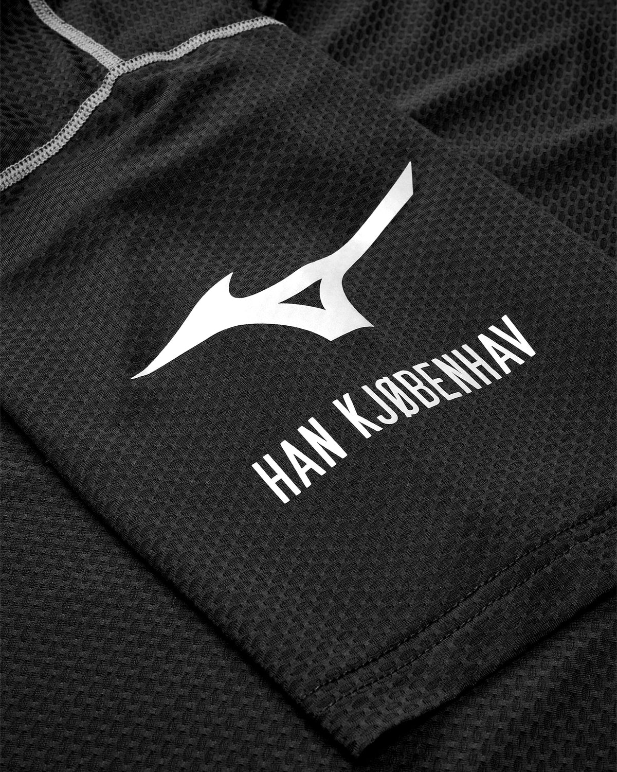 HAN KJOBENHAVN X MIZUNO T-SHIRT