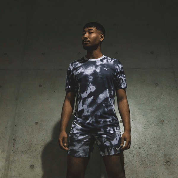 GRAPHIC TEE (M) - TSUKIAKARI - Mizuno Australia
