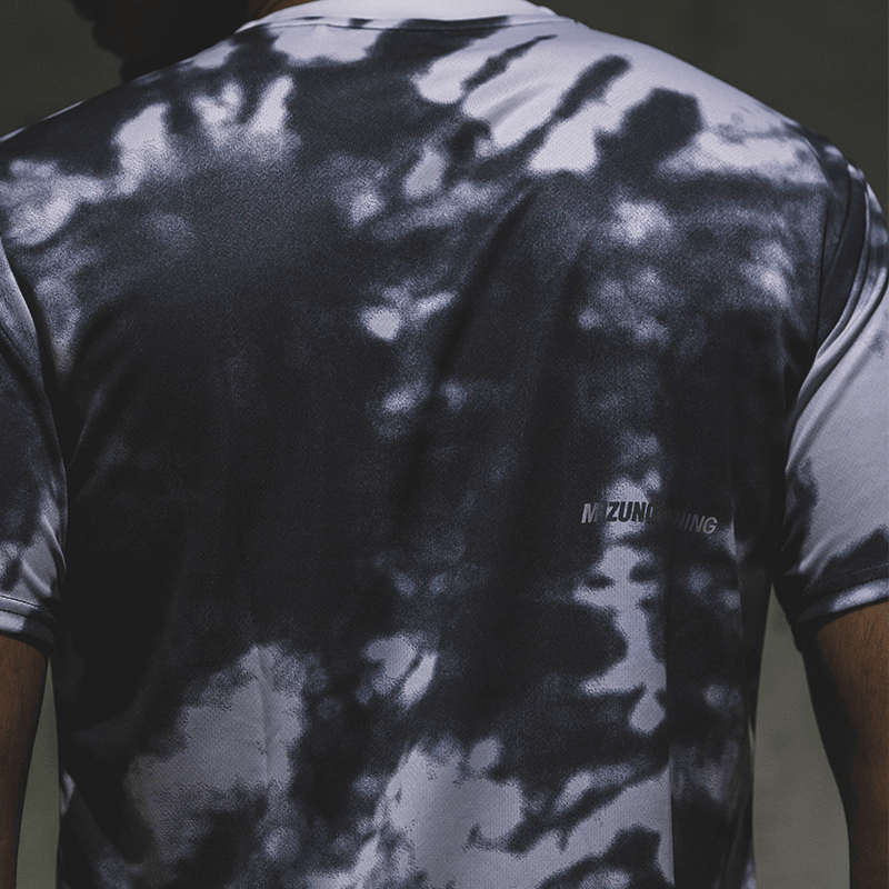 GRAPHIC TEE (M) - TSUKIAKARI - Mizuno Australia