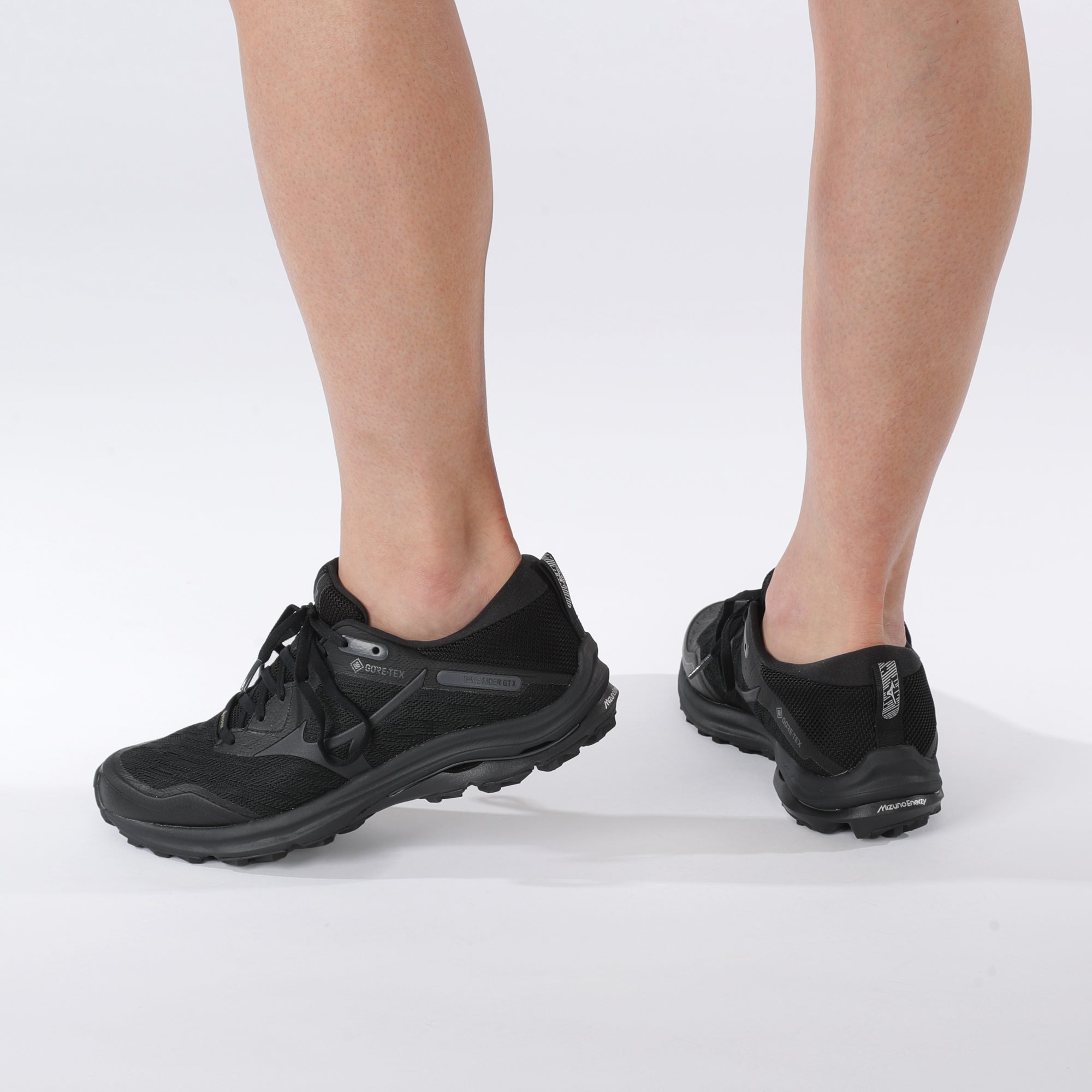 Mizuno wave rider gore-tex road running shoes Clearance