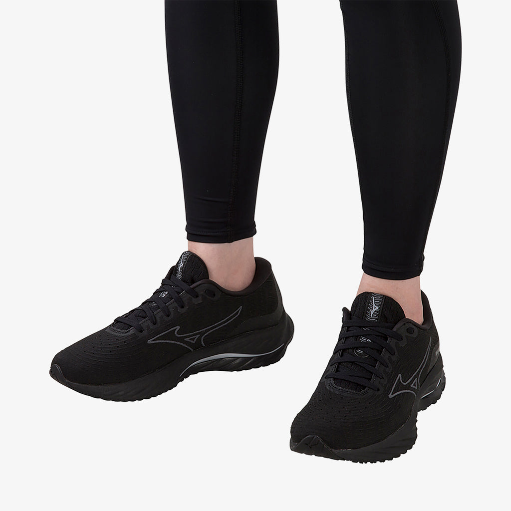 Black Nimbus Cloud (72)